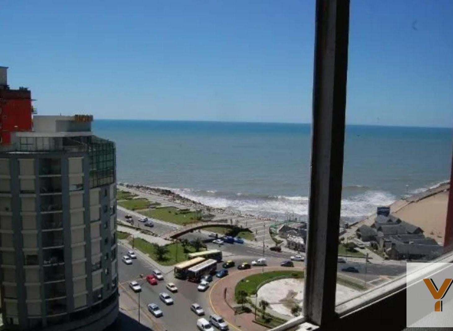 Foto de Departamento en venta - 2 Dormitorios 2 Baños - Mar del Plata, imagen 2