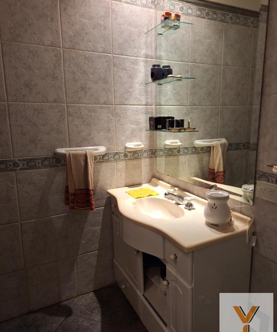 Foto de Local en Venta - 4 Dormitorios 4 Baños - 450mts - Monserrat, imagen 5