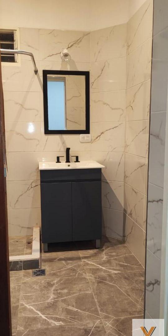 Foto de Departamento en venta - 2 Dormitorios 2 Baños - Balvanera, imagen 3