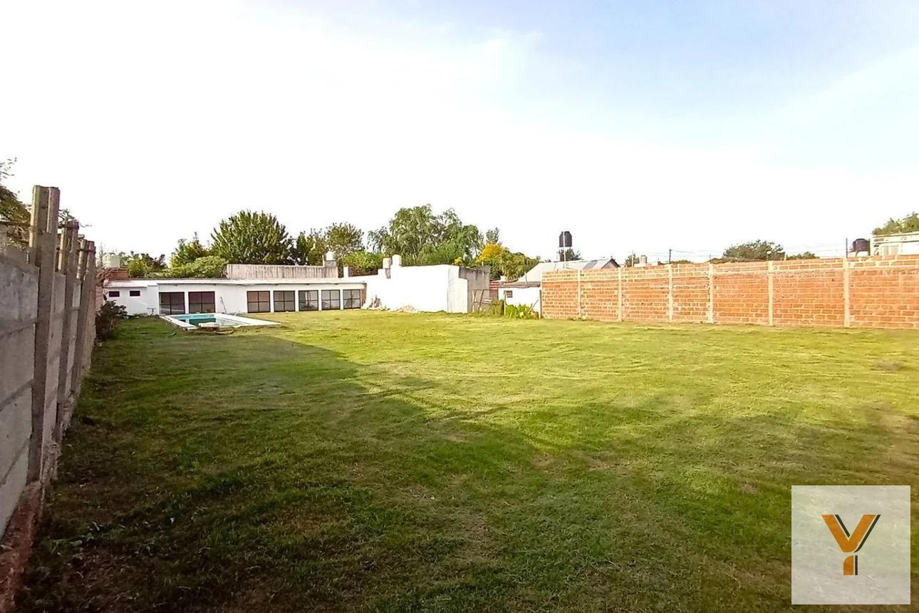 Foto de Quinta en venta - 2 Dormitorios 4 Baños - La Plata, imagen 4