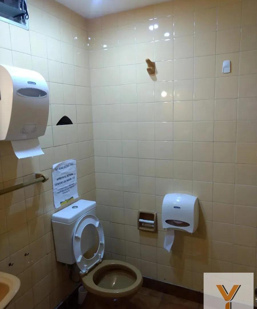 Foto de Depósito en Venta - 3 Baños - 750mts - Villa Ortuzar, imagen 4