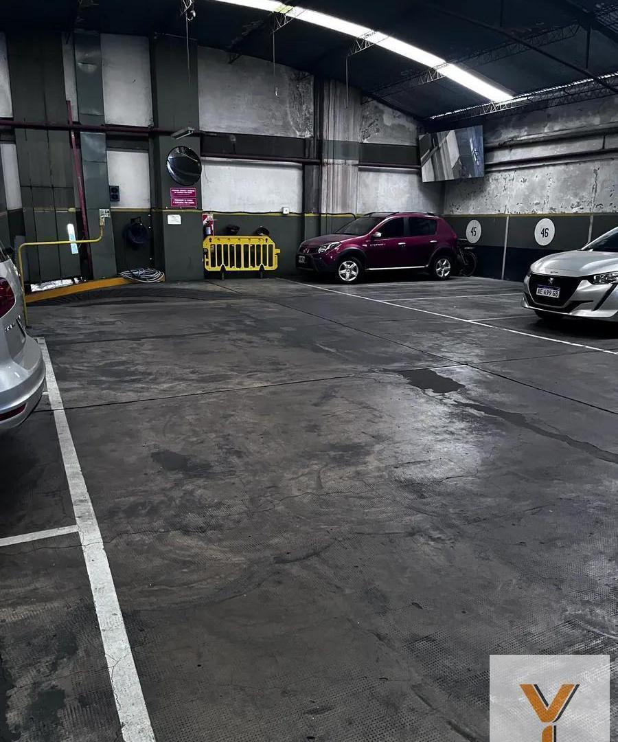 Foto de Cochera en Venta - - 10mts - Belgrano, imagen 4