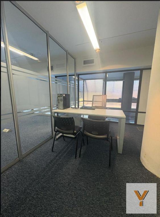 Foto de Local Comercial - 3 Plantas - Retiro, imagen 4