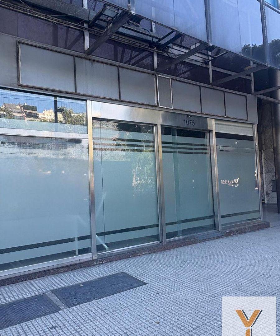 Foto de Local Comercial - 3 Plantas - Retiro, imagen 5