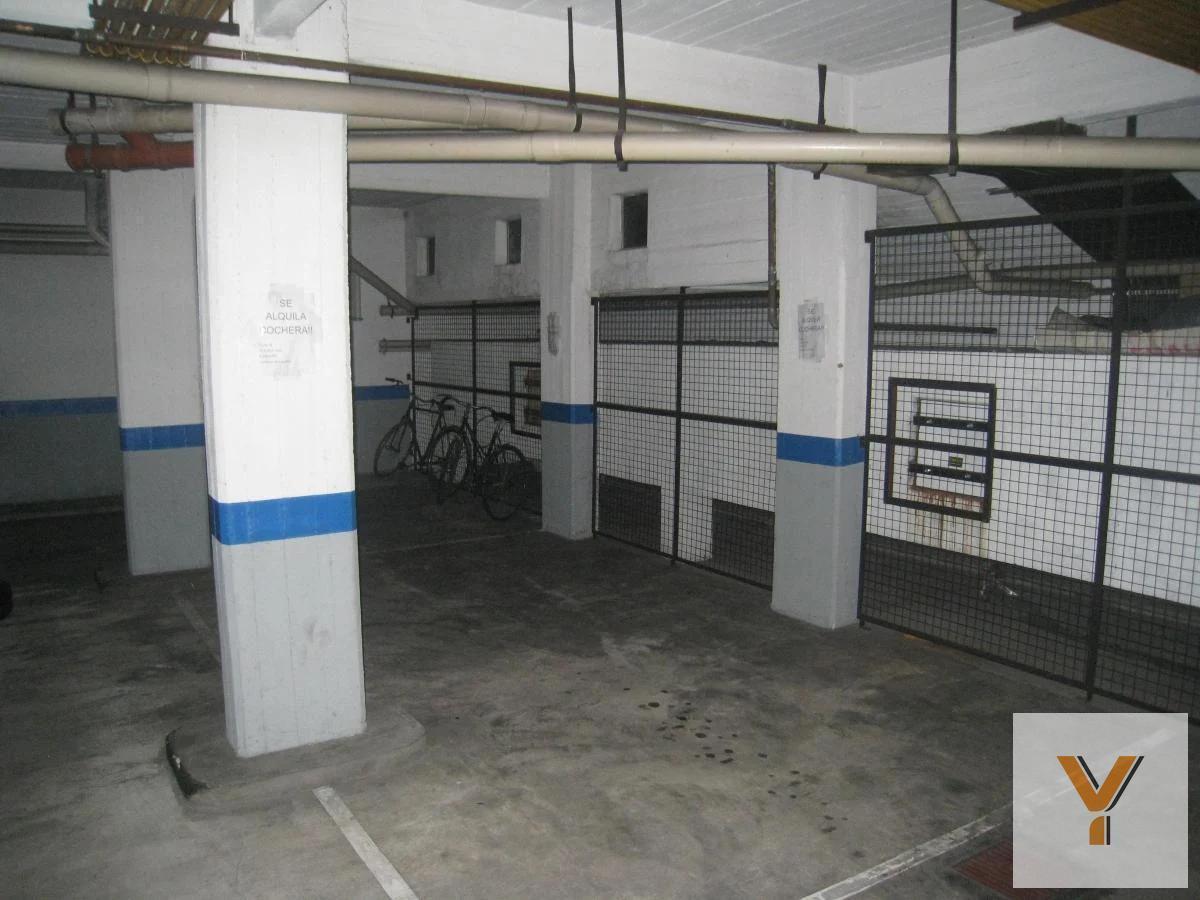 Foto de Cocheras en venta - 45Mts2 - Lomas de Zamora, imagen 1