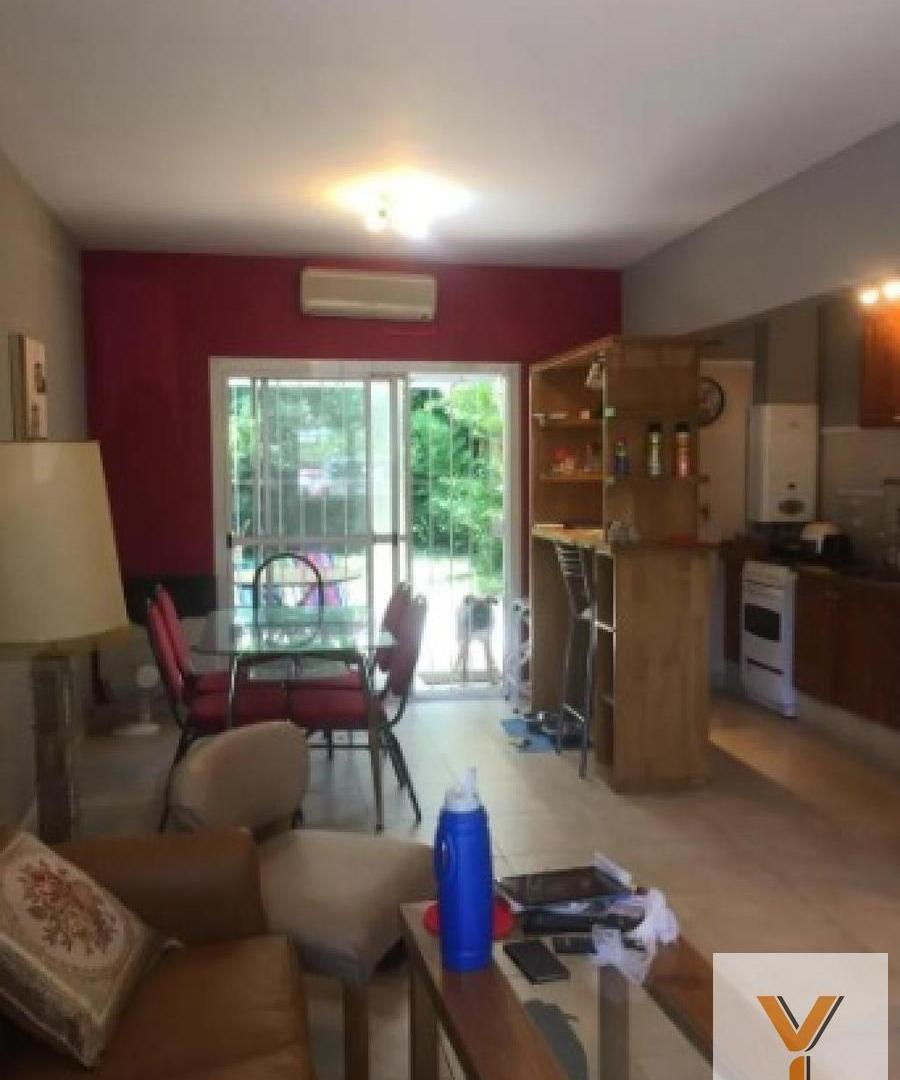 Foto de Casa en venta - 2 Dormitorios 2 Baños - Pilar, imagen 2