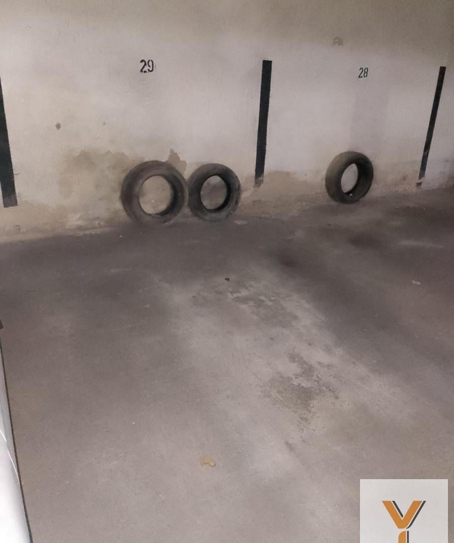Foto de Cochera en venta - 12Mts2 - La Plata, imagen 4