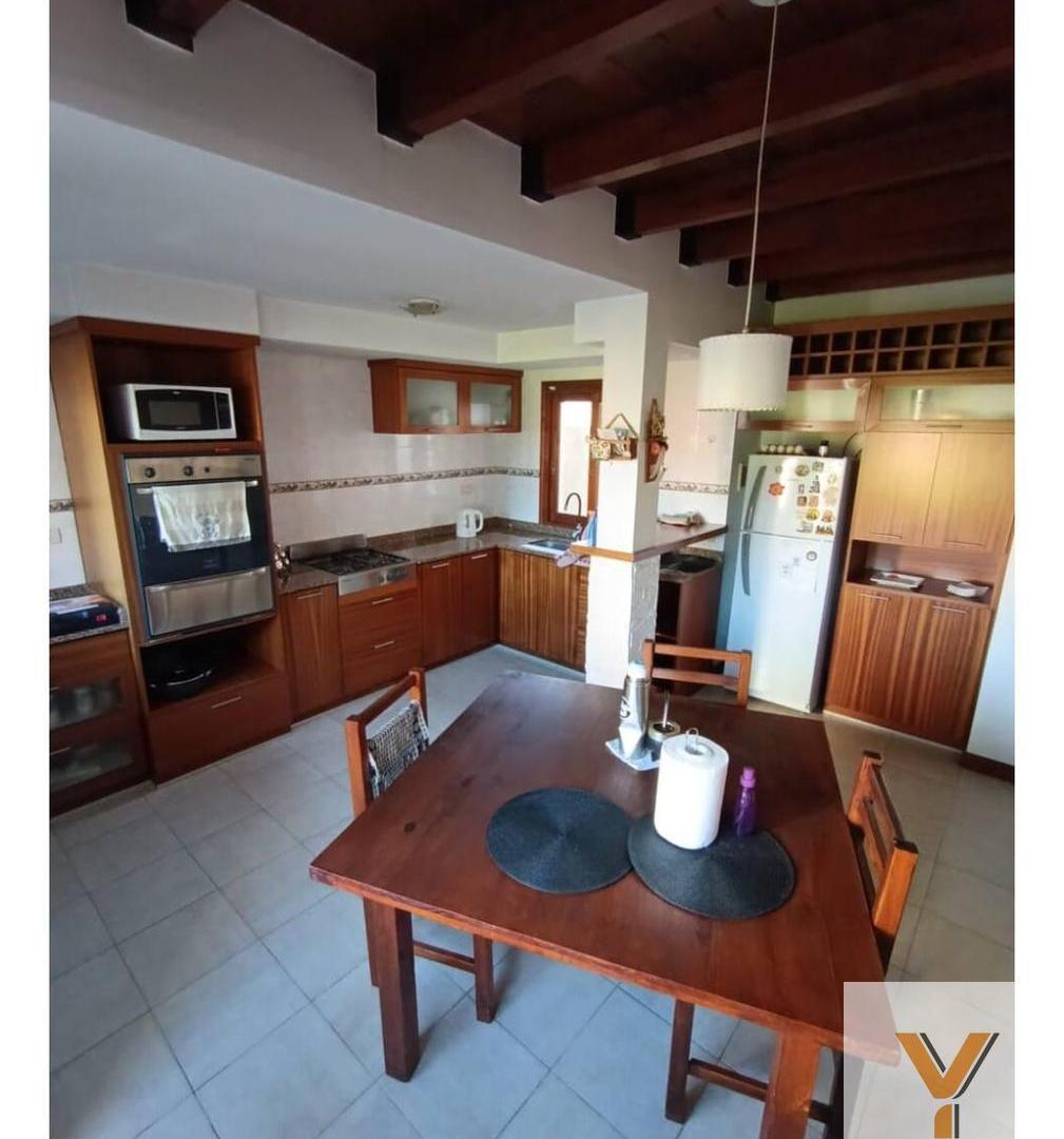 Foto de Casa en alquiler temporario - 3 Dormitorios 2 Baños - Mar del Plata, imagen 5