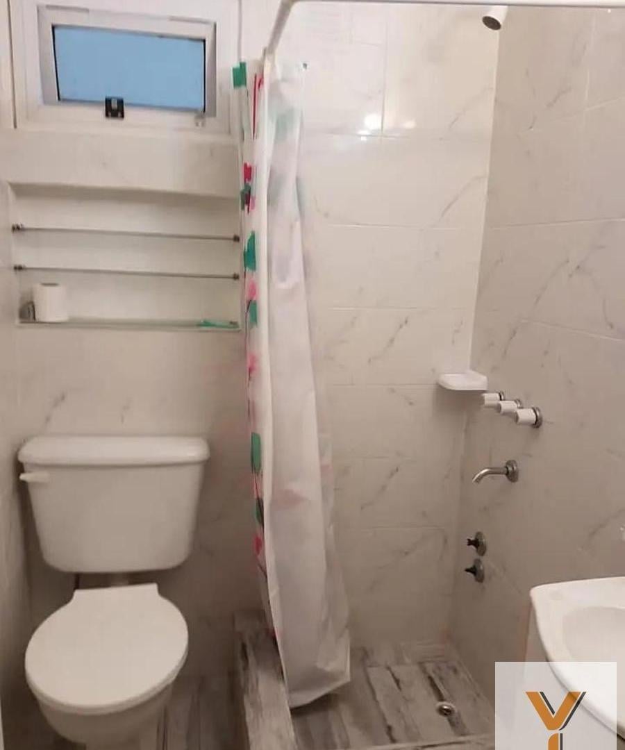 Foto de Departamento en venta - 1 Dormitorio 1 Baño - Flores, imagen 2