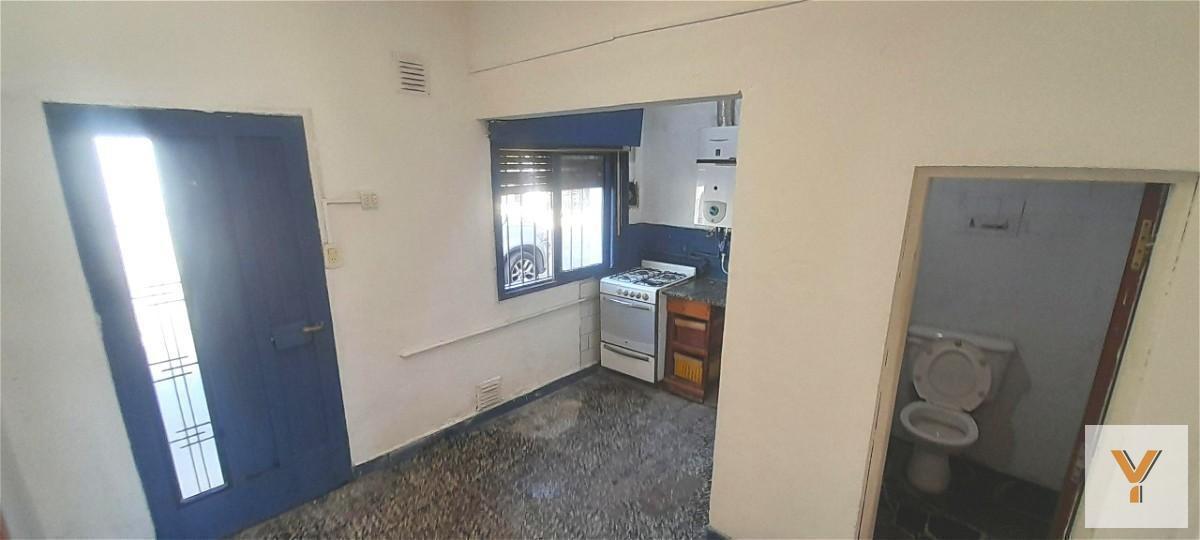Foto de Casa en venta - 1 Dormitorio 2 Baños - La Plata, imagen 5