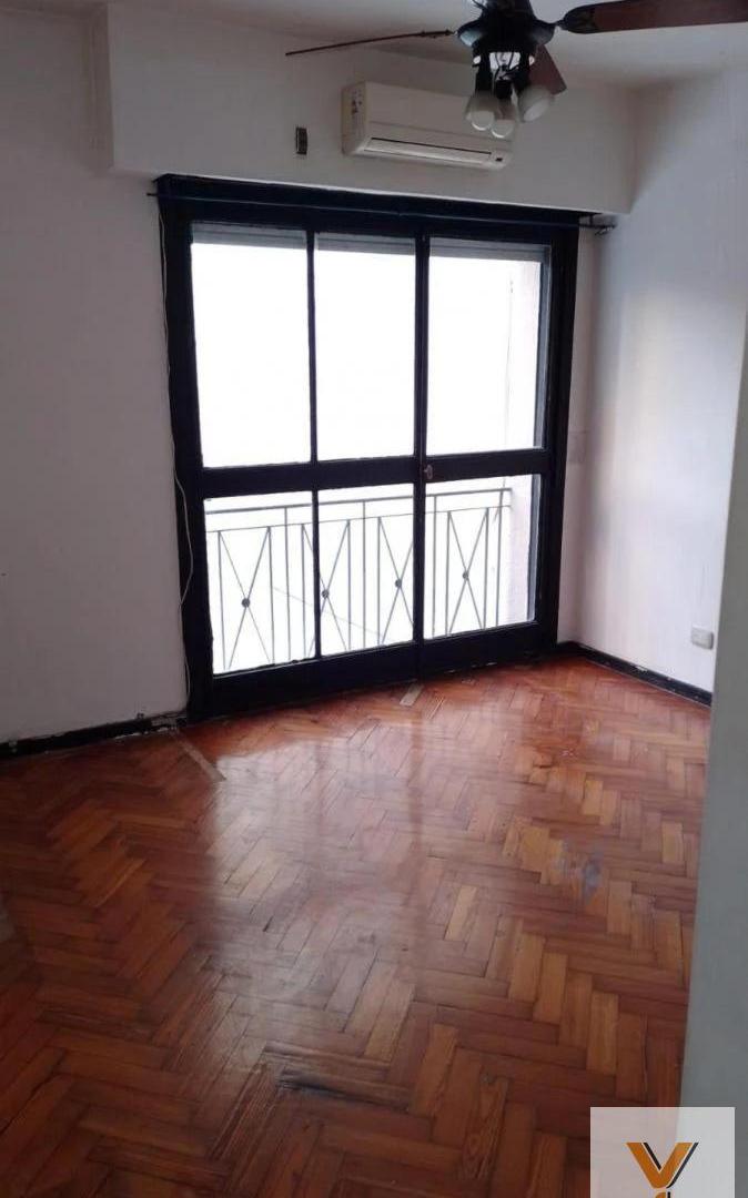 Foto de PH en venta - 4 Dormitorios 2 Baños - Villa Urquiza, imagen 4