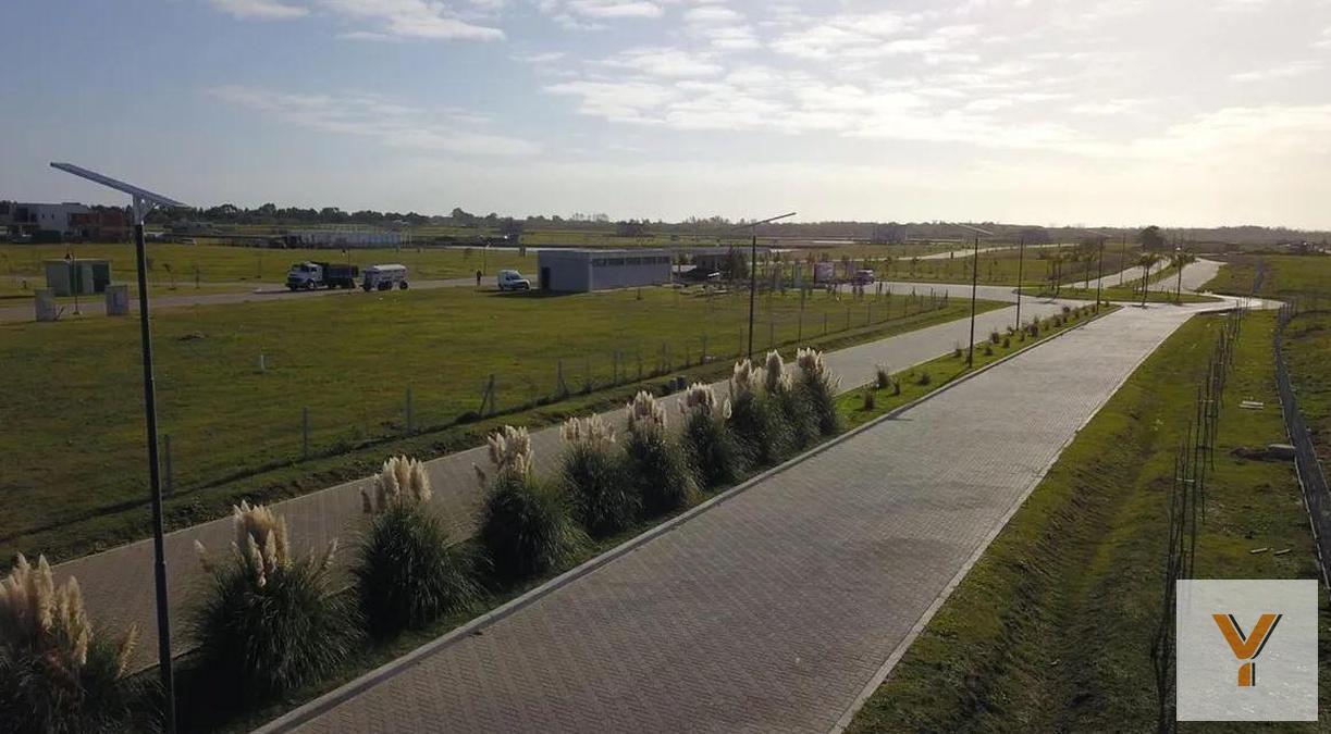 Foto de Terreno en venta - 700mts2 - Villalobos - Berazategui, imagen 4