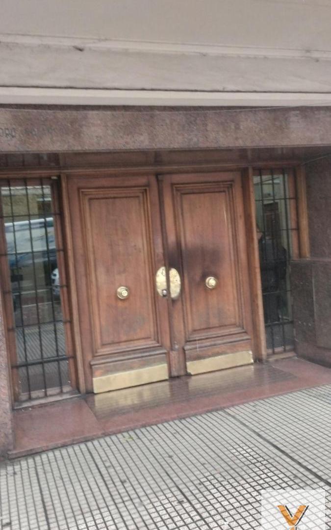 Foto de Departamento en venta - 3 Dormitorios 2 Baños - Balvanera, imagen 4