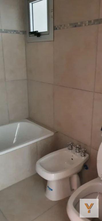 Foto de Departamento en venta - 1 dormitorio 1 baño - 57mts2 - La Plata, imagen 5