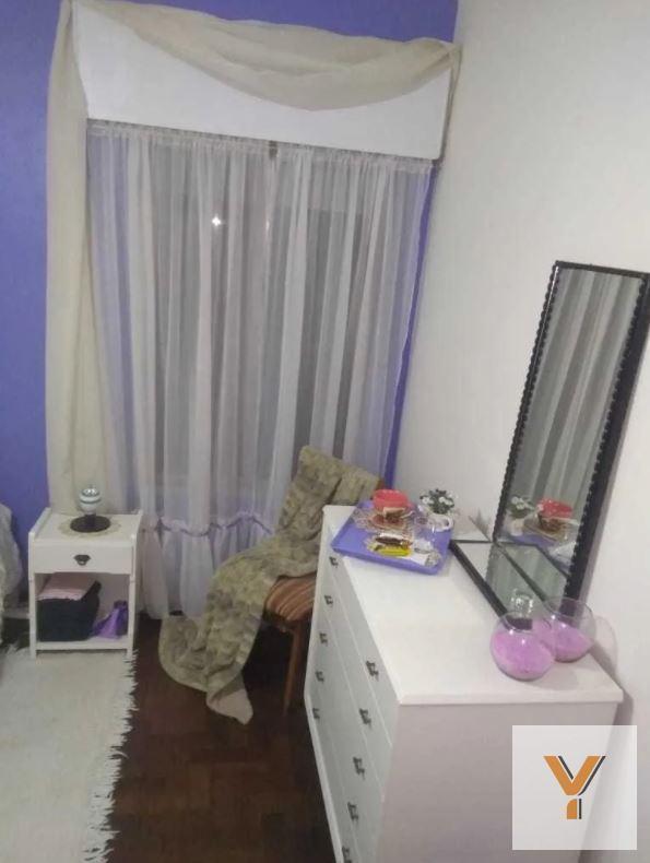Foto de Casa en venta - 2 dormitorios 1 baño - 394mts2 - Berazategui, imagen 4