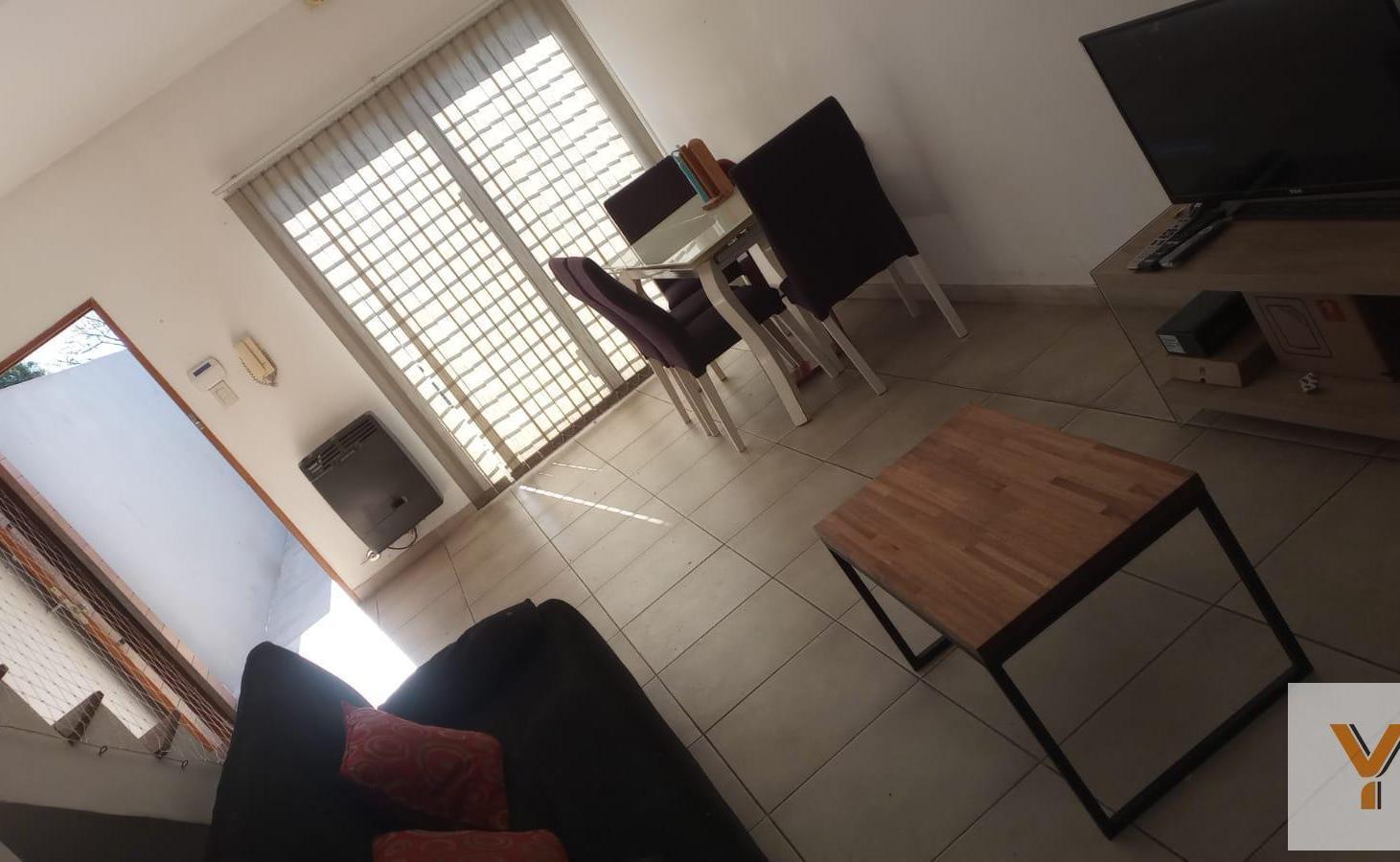 Foto de Departamento en venta - 2 Dormitorios 2 Baños - La Plata, imagen 3