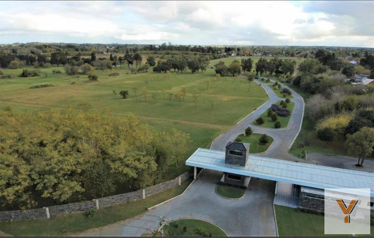 Foto de Terreno en venta - 450mts2 - Longchamps, imagen 3