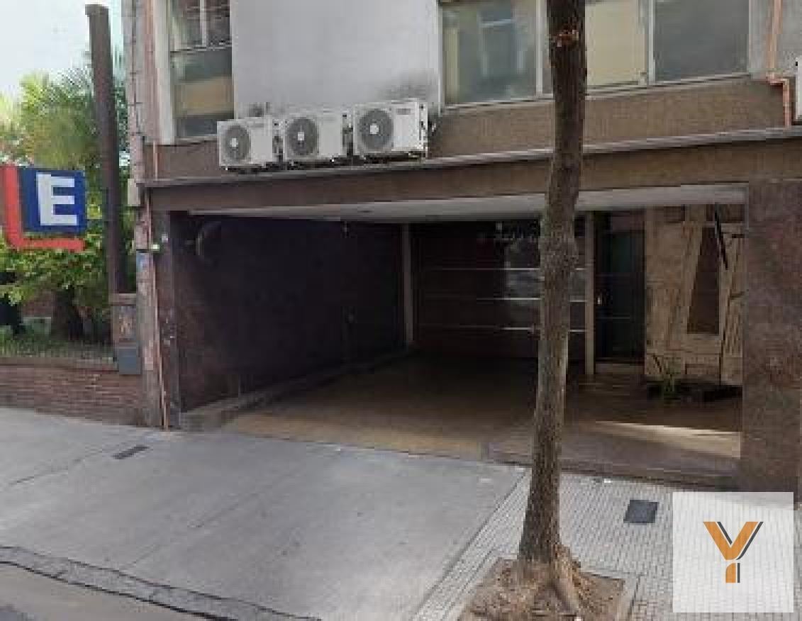 Foto de Cochera en venta - 18Mts2 - Recoleta, imagen 1