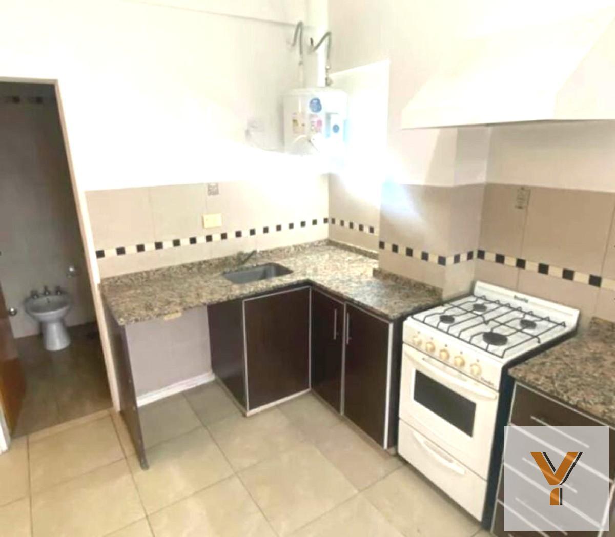 Foto de Departamento en Venta - Monoambiente 1 Baño - 32mts - Moron, imagen 1