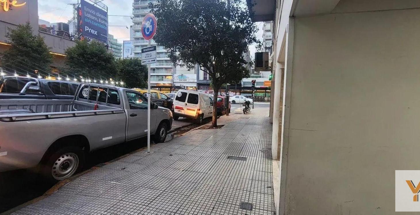 Foto de Cochera en Venta - - 10mts - Belgrano, imagen 1