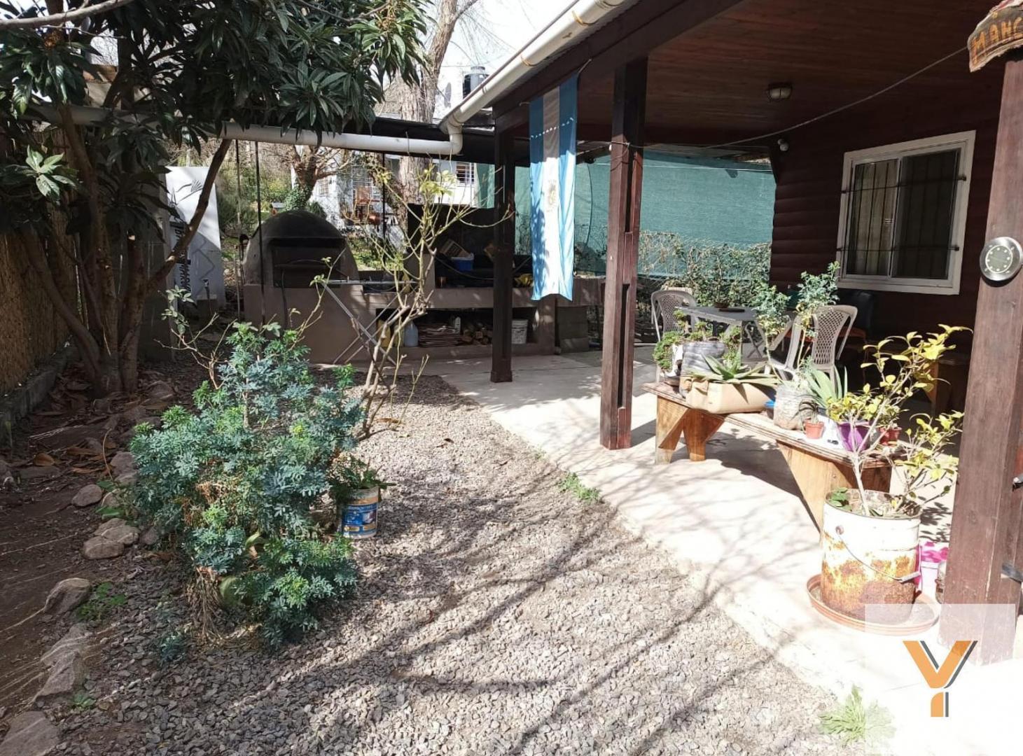 Foto de Casa en Venta - 2 Dormitorios 1 Baño - 713.28mts - Punilla - Huerta, imagen 3