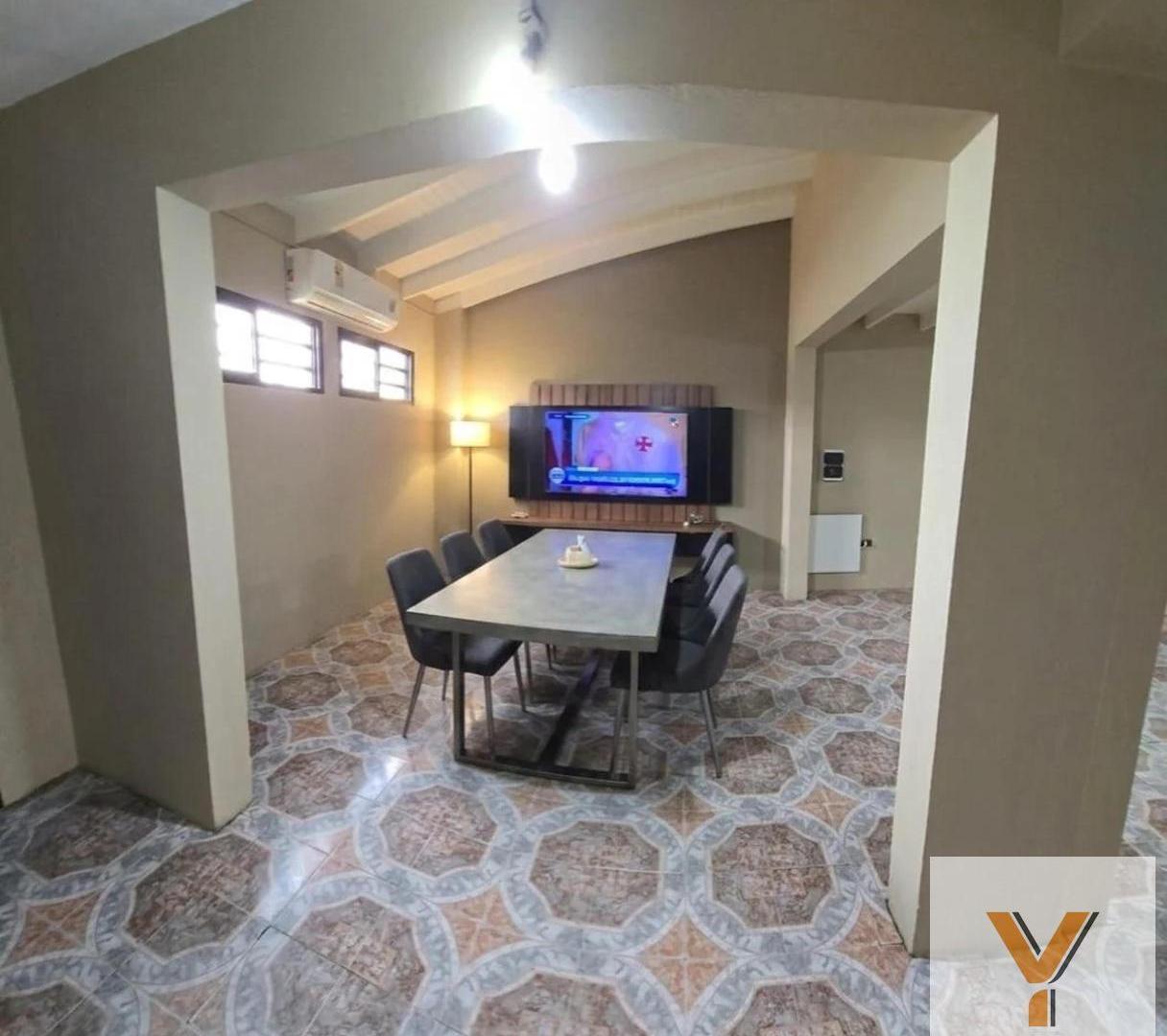 Foto de Departamento en Venta - 4 Dormitorios 2 Baños - 176mts - La Plata, imagen 3