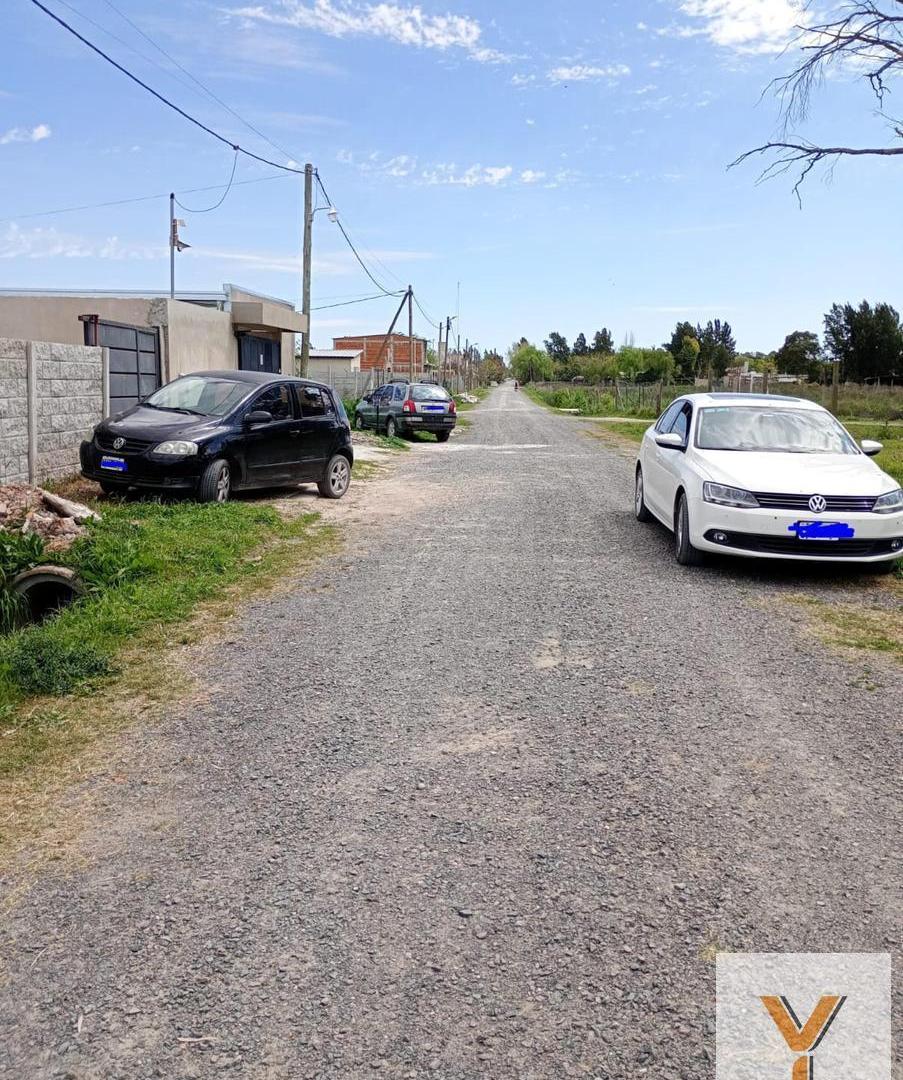 Foto de Terreno en Venta - - 300mts - La Plata, imagen 2