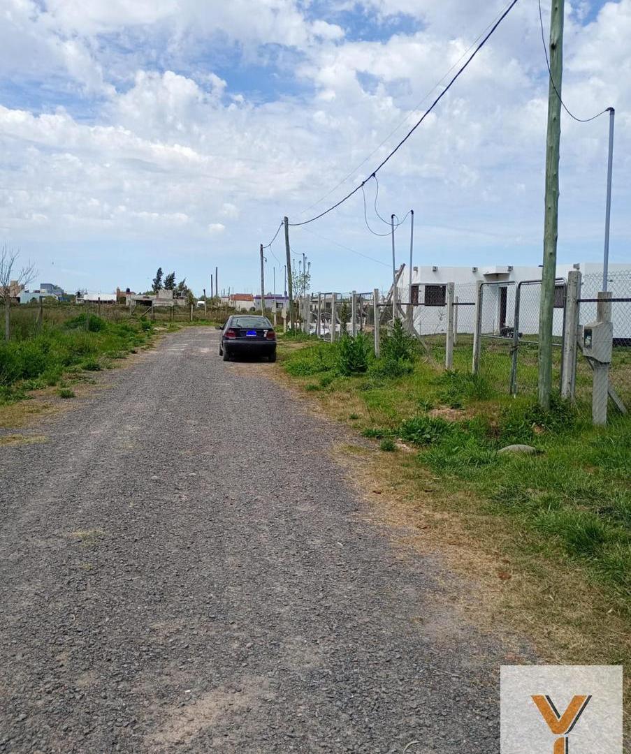 Foto de Terreno en Venta - - 300mts - La Plata, imagen 3