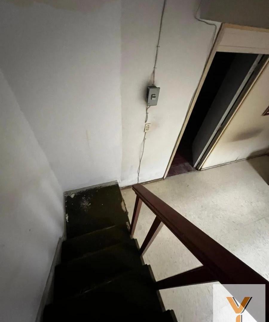 Foto de Oficina en venta - 8 Ambientes - 190Mts2 - Córdoba, imagen 4