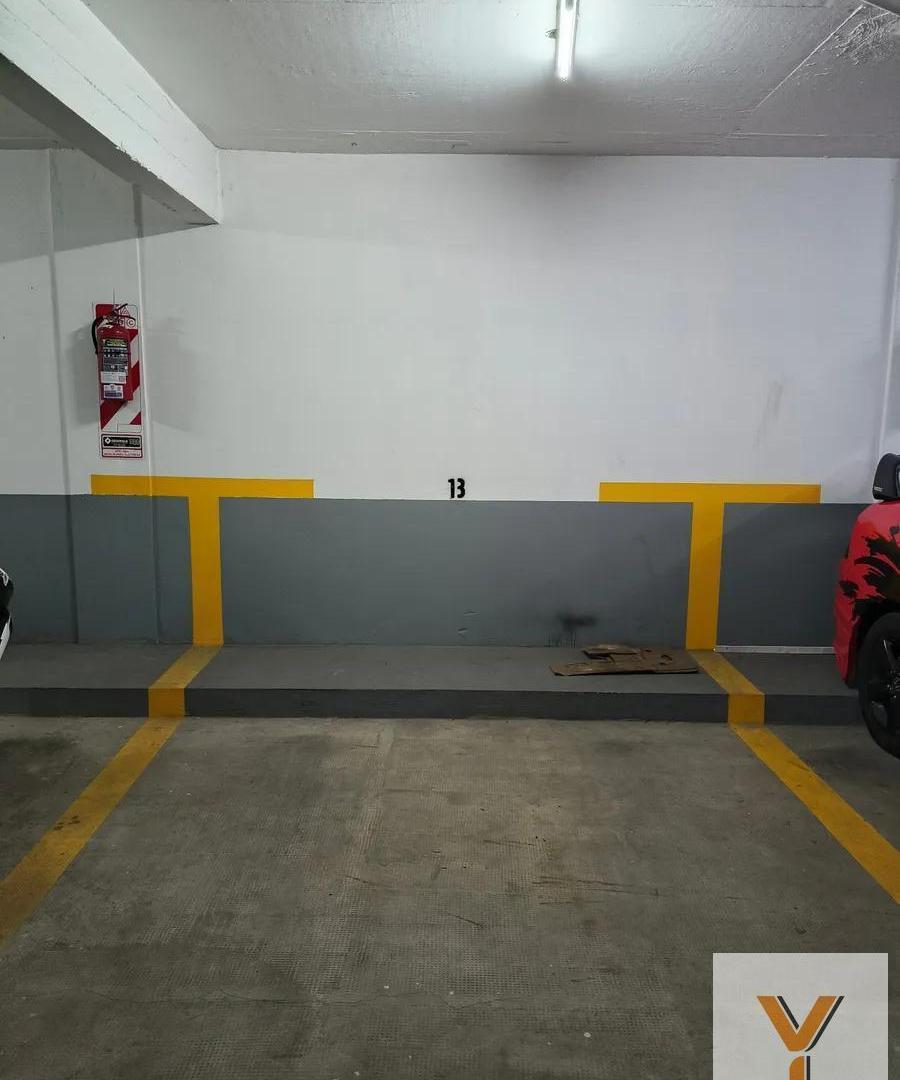 Foto de Cochera en venta - 12mts2 Villa del Parque, imagen 1