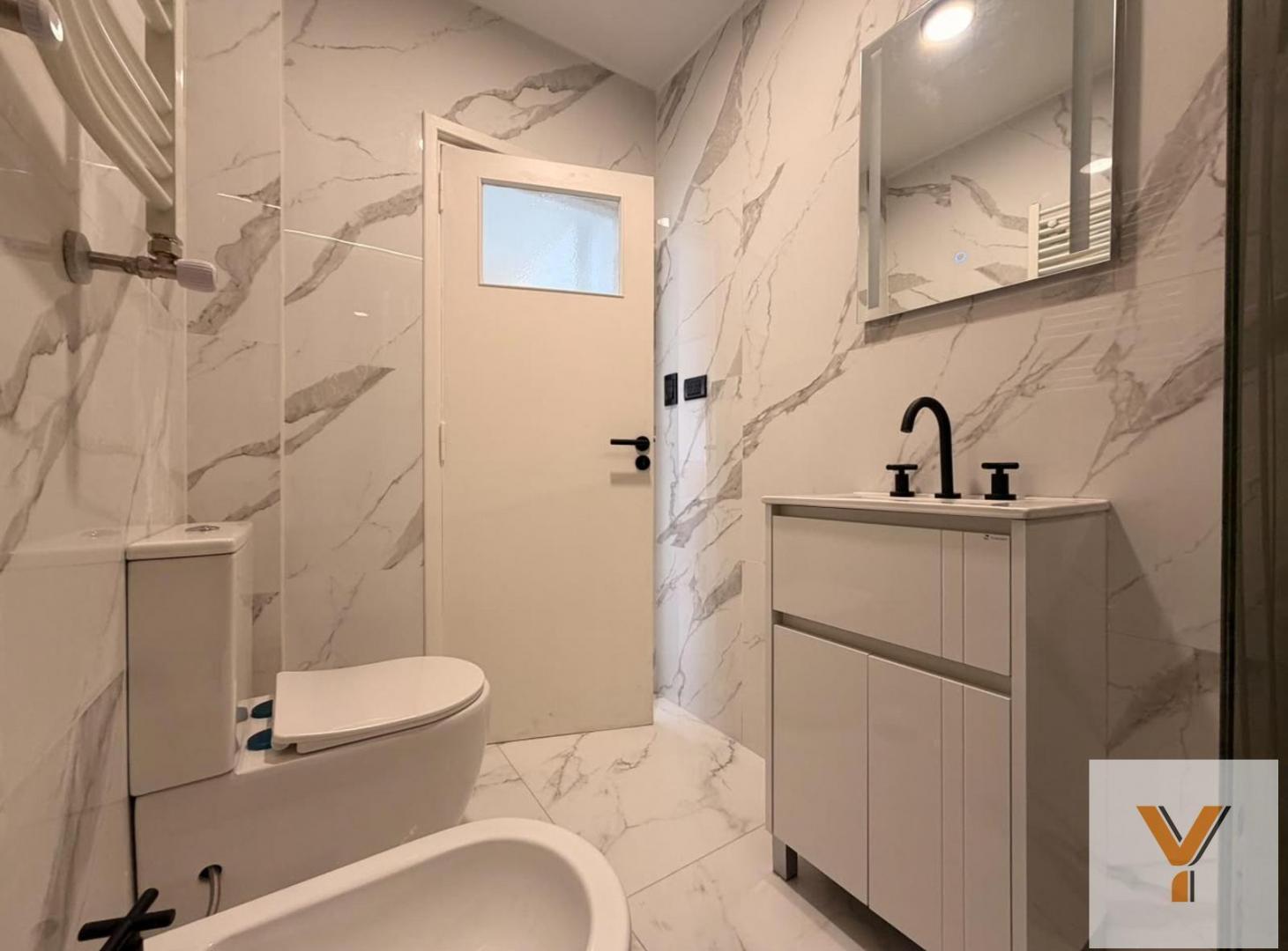 Foto de Departamento en Venta - 2 Dormitorios 1 Baño - 74mts - Mar Del Plata, imagen 3