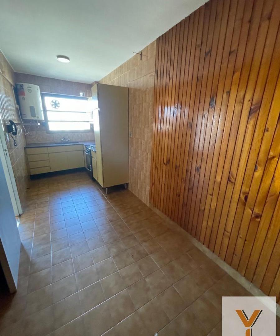Foto de Departamento en venta - 2 Dormitorios 1 Baño - 70Mts2 - Villa del Parque, imagen 5