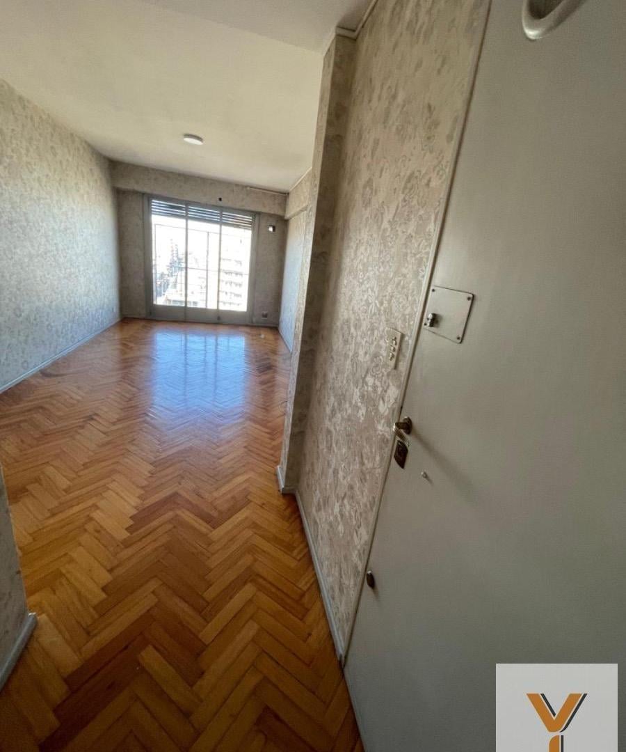 Foto de Departamento en venta - 2 Dormitorios 1 Baño - 70Mts2 - Villa del Parque, imagen 2