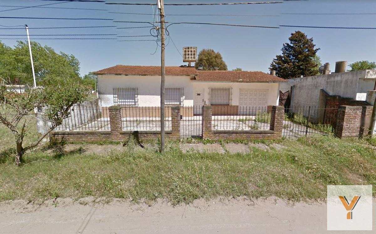 Foto de Casa en venta - 3 dormitorios 2 baños - 450mts2 - Santa Teresita, imagen 5