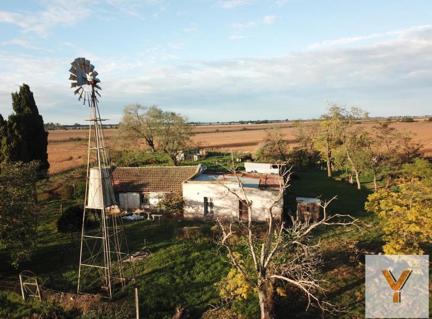 Foto de Campo en venta - 2 Dormitorios 1 Baño - Cochera - 23.000Mts2, imagen 1
