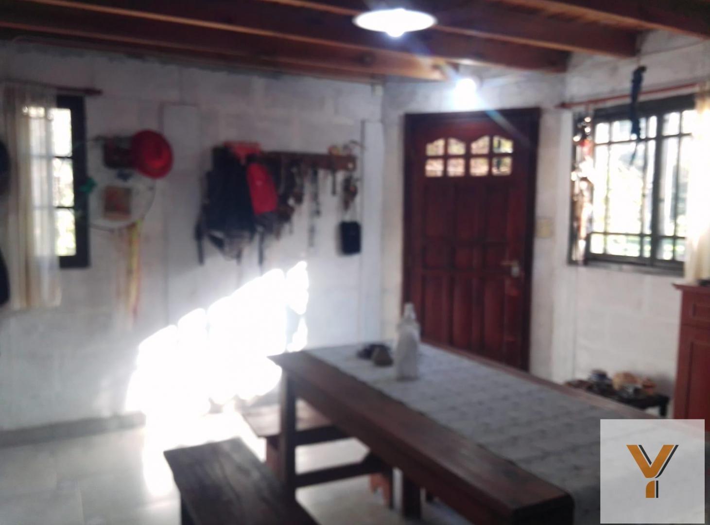Foto de Casa en venta - 1 Dormitorio 1 Baño - 426Mts2 - Arana, La Plata, imagen 2