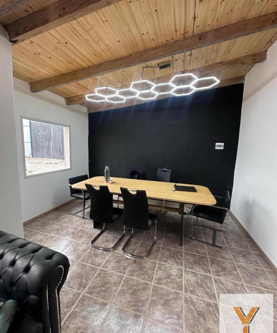 Foto de Depósito en venta - 6.300Mts2 - Neuquén, imagen 2