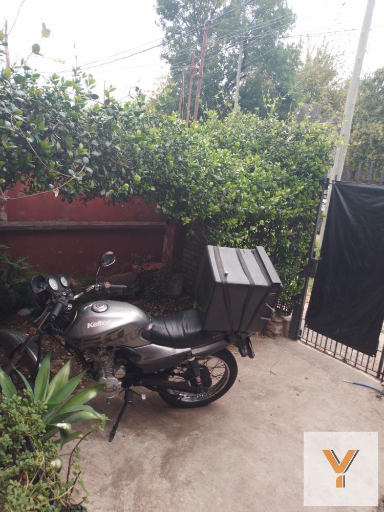 Foto de Casa en venta - 3 Dormitorios 1 Baño - Cochera - 185Mts2 - Villa La, imagen 1