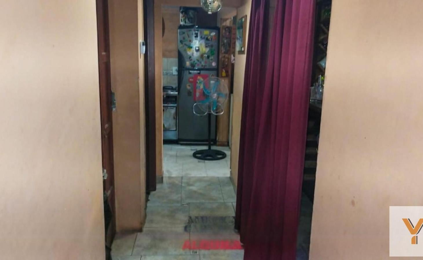 Foto de Casa en venta - 3 Dormitorios 2 Baños - 190mts2 - Merlo, imagen 2
