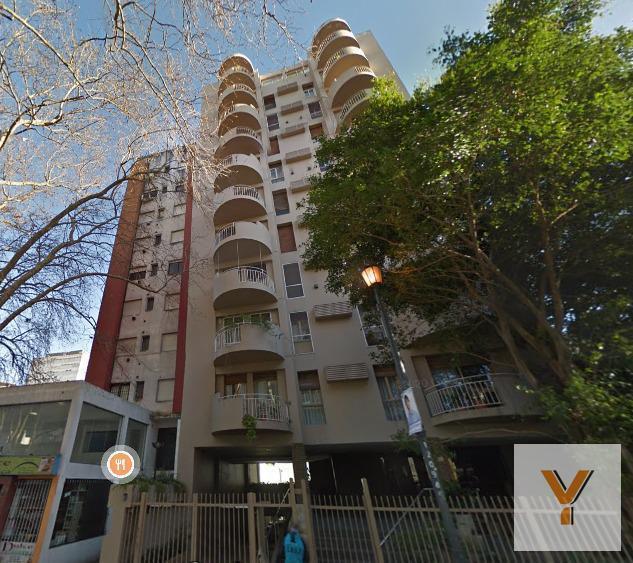 Foto de Cochera cubierta en venta - 12Mts2 - La Plata, imagen 2