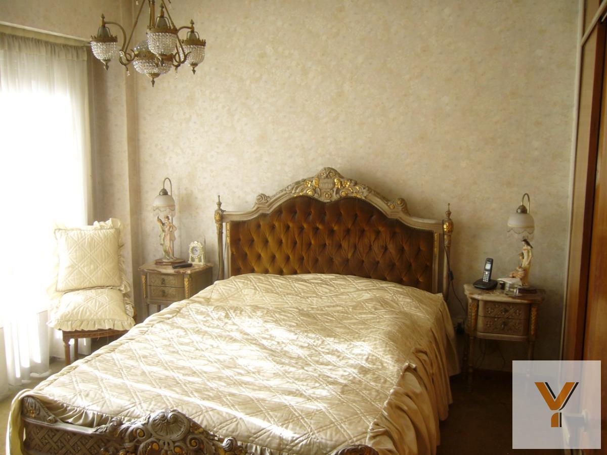 Foto de Departamento en venta - 4 Dormitorios 3 Baños - Cochera - 180Mts2, imagen 2