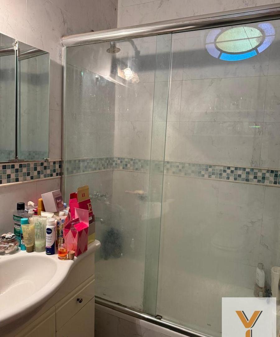 Foto de Casa en venta - 2 Dormitorios 2 Baños - Villa Devoto, imagen 4