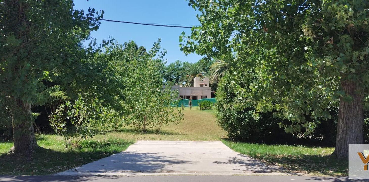 Foto de Terreno en venta - 800mts2 - Pilar, imagen 1