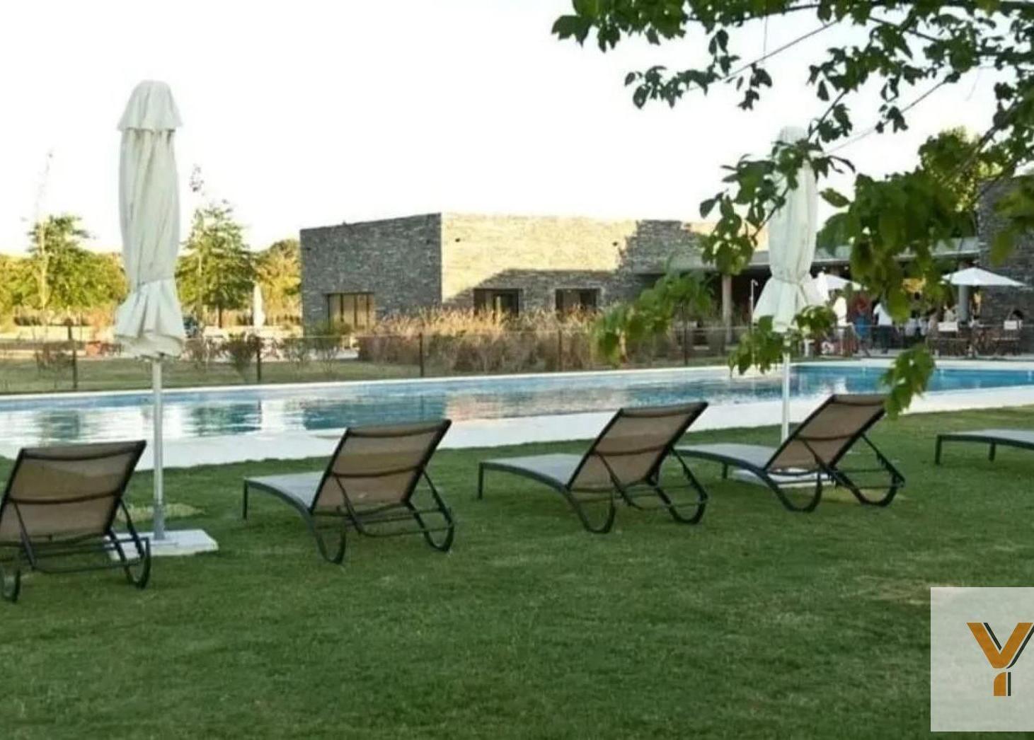 Foto de Terreno en venta - 1.095mts2 - San Sebastián, imagen 3