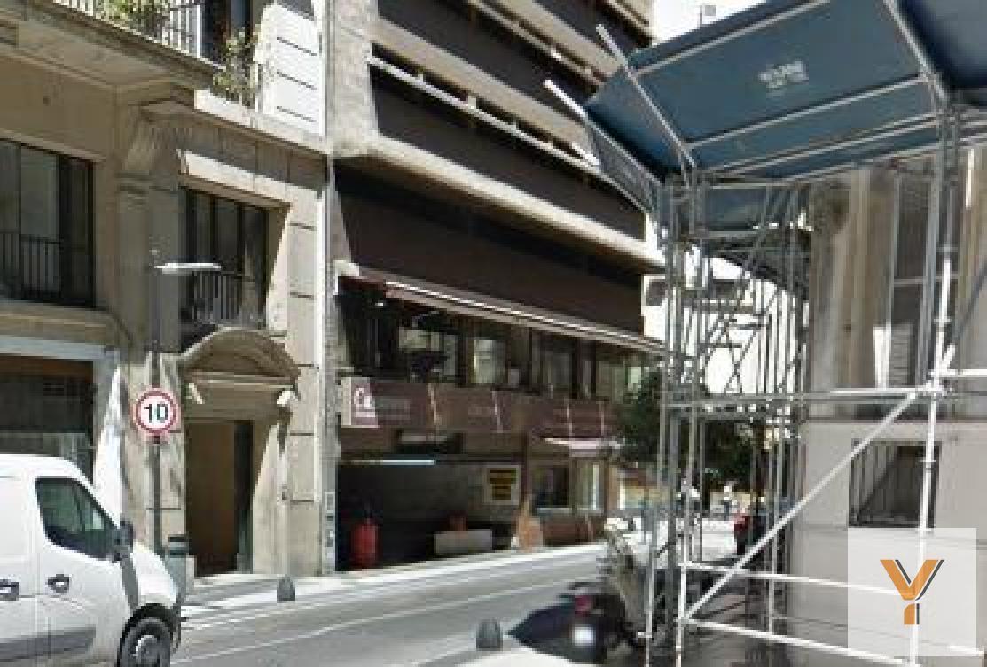 Foto de Cochera en venta - 12Mts2 - Retiro, imagen 2