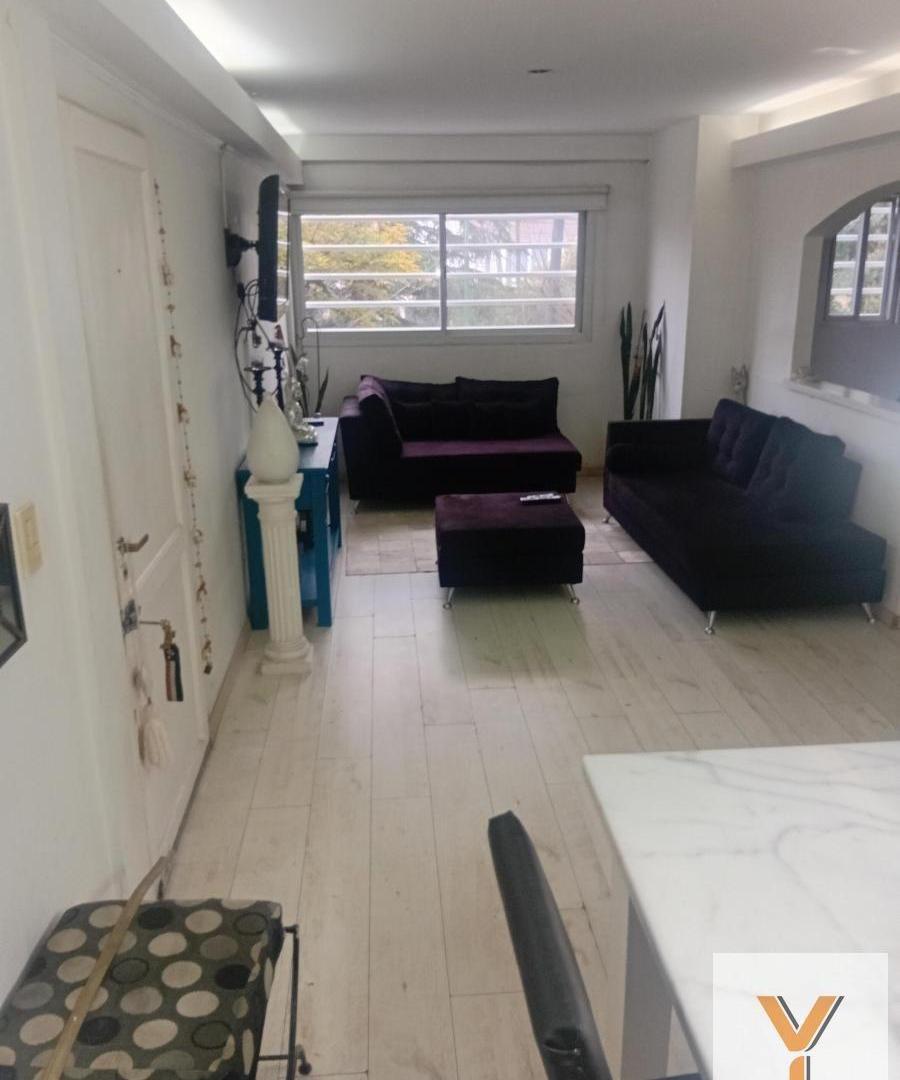 Foto de Departamento en Venta - 3 Dormitorios 1 Baño - 67mts - La Plata, imagen 2