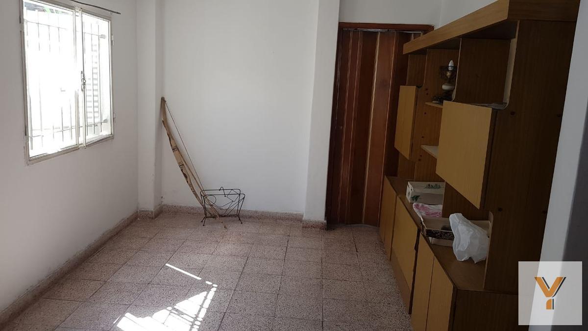 Foto de PH en venta - 2 Dormitorios 1 Baño - 154Mts2 - Lomas de Zamora, imagen 4