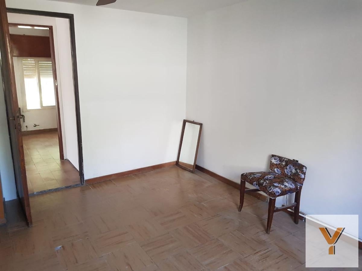 Foto de PH en venta - 2 Dormitorios 1 Baño - 154Mts2 - Lomas de Zamora, imagen 1