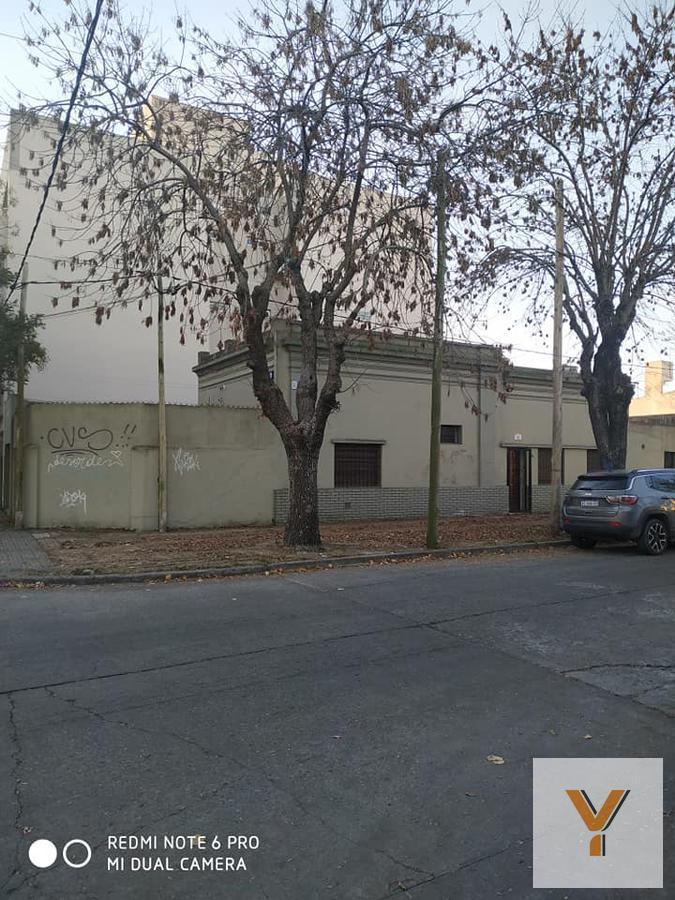 Foto de Terreno en venta - 300mts2 - La Plata, imagen 1