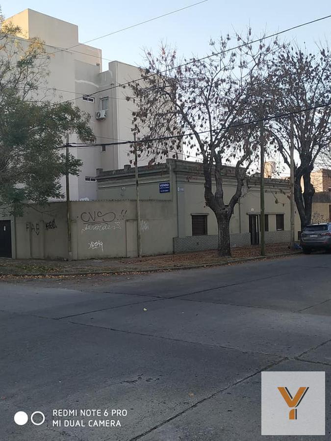 Foto de Terreno en venta - 300mts2 - La Plata, imagen 3